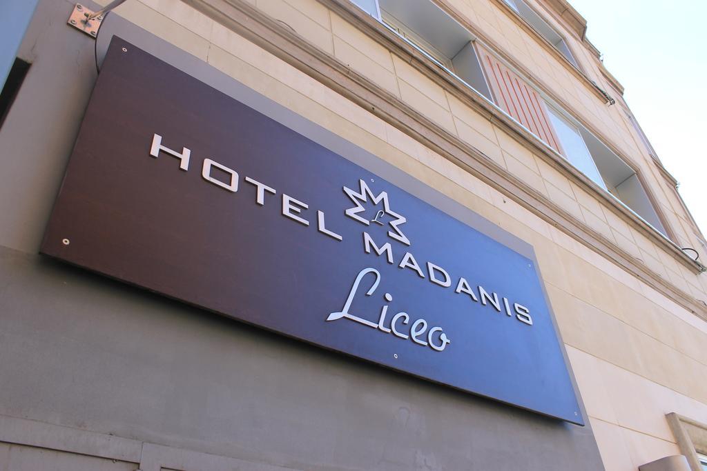 Hotel Madanis Liceo L'Hospitalet de Llobregat Dış mekan fotoğraf